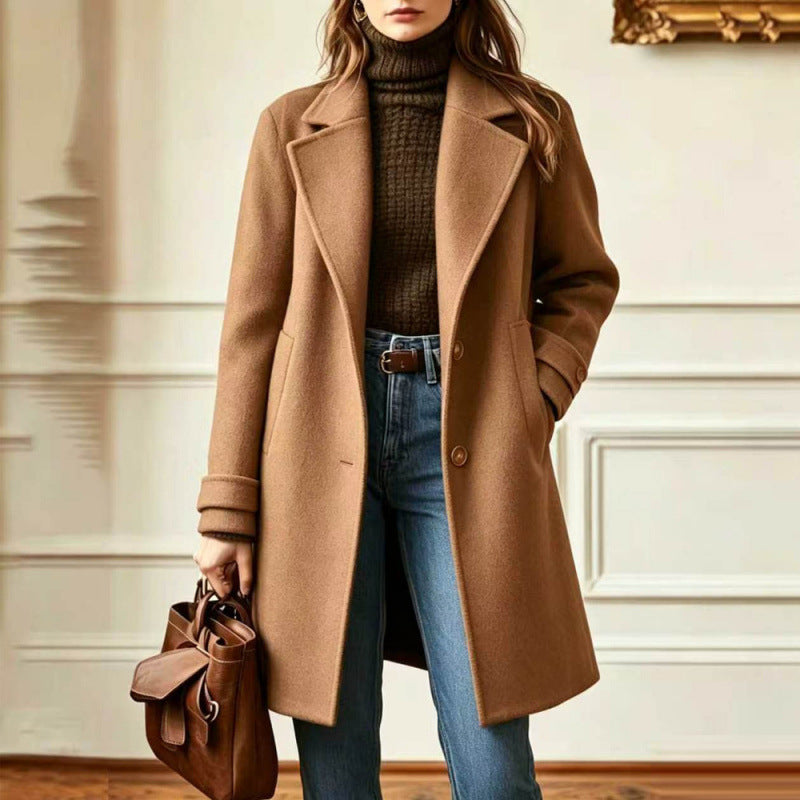 Palton Stilat pentru Femei cu Revers Elegant și Detalii cu Butoni - 2 - Modariox