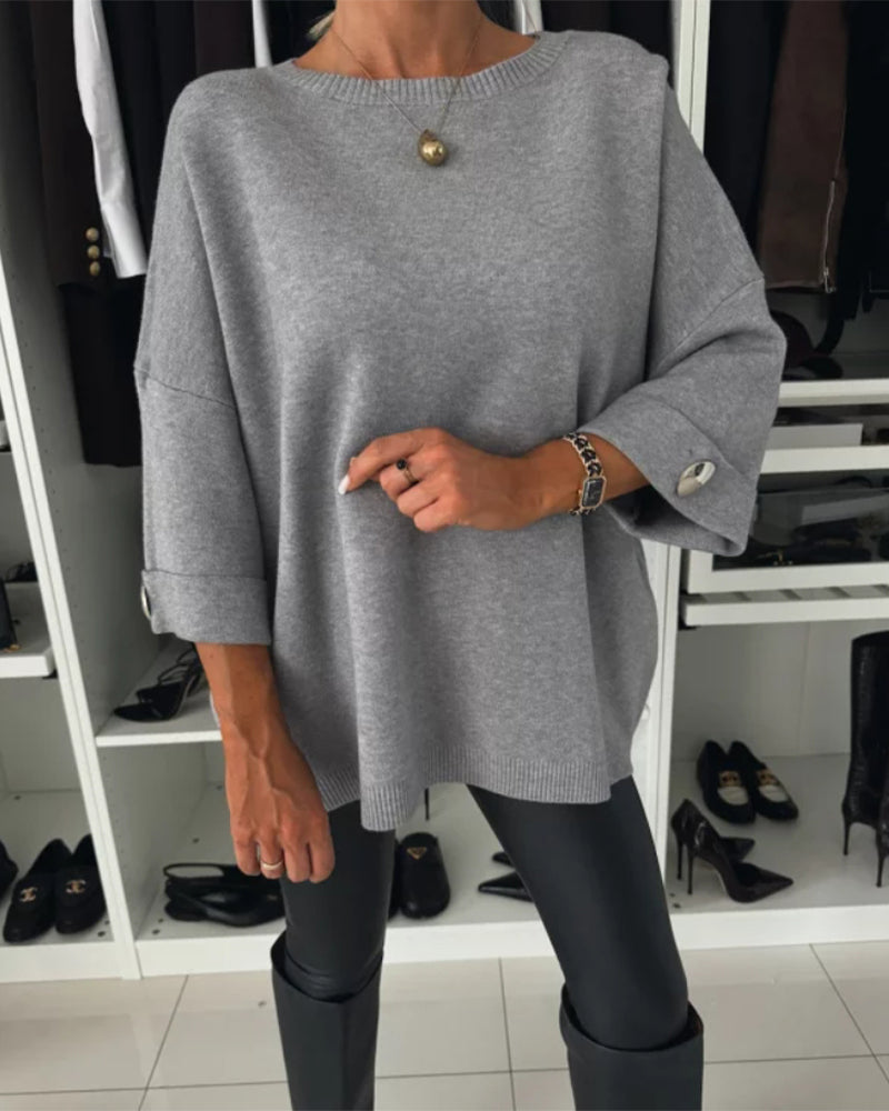 Pulover elegant pentru femei cu guler rotund și detalii cu nasturi - 10 - Modariox