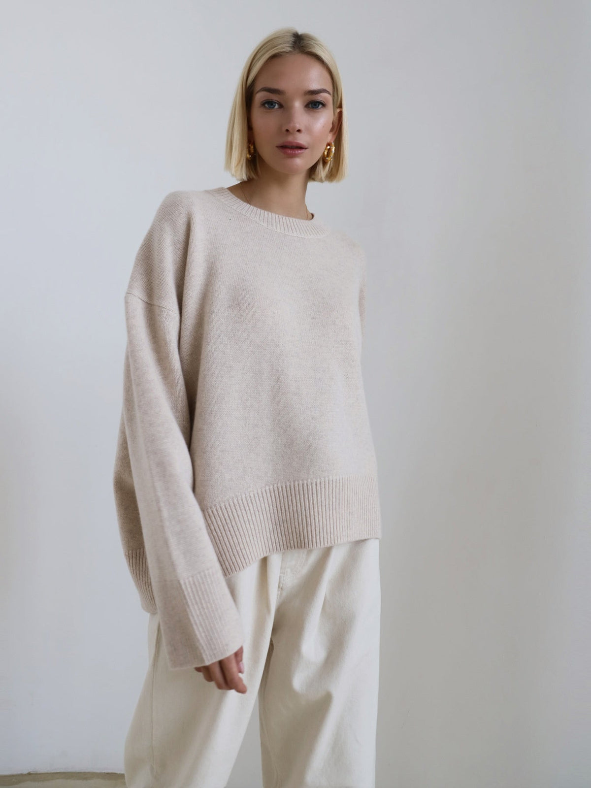 Pulover Damă Croi Relaxat cu Design Modern - 3 - Modariox