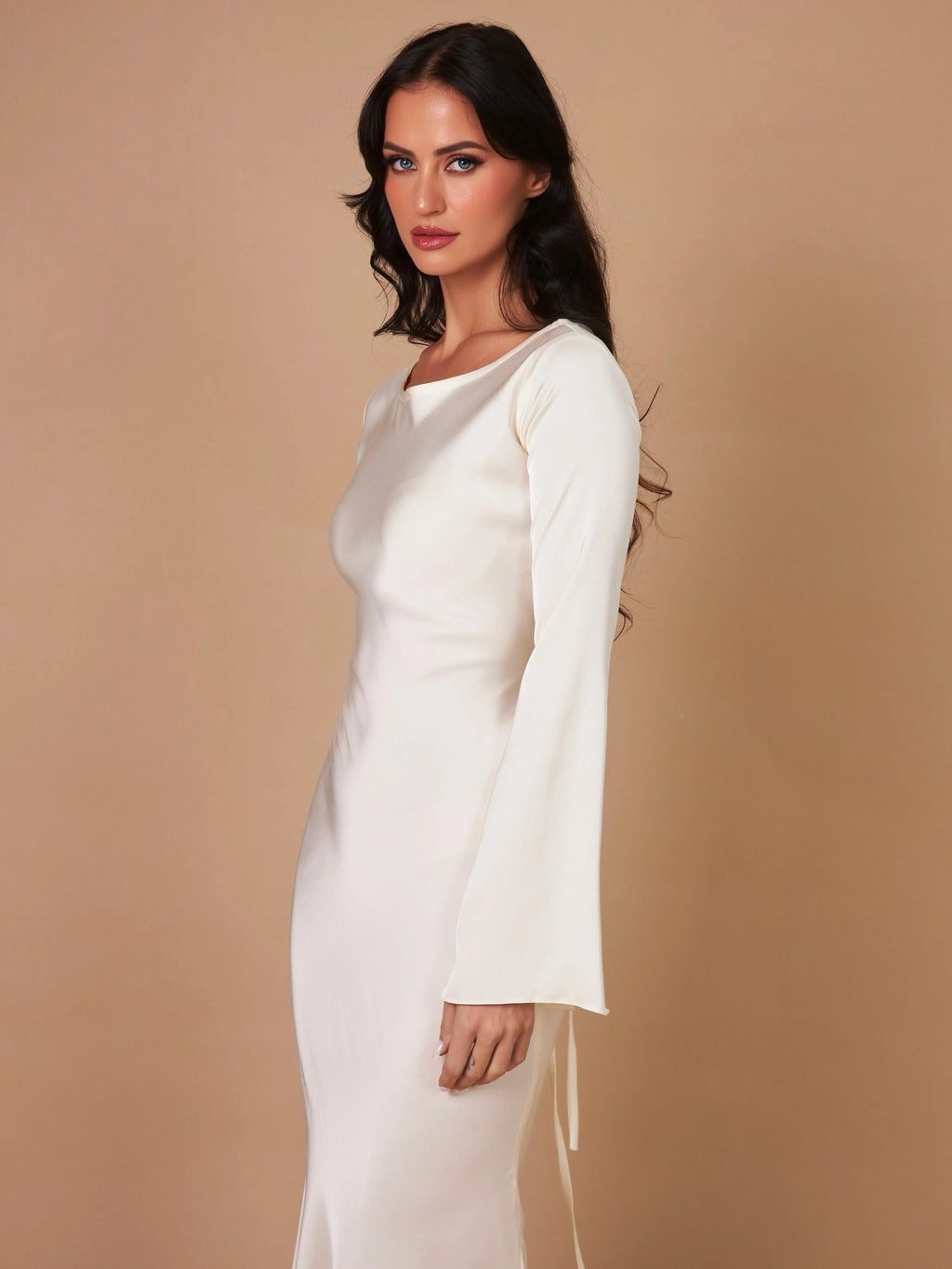 Rochie Maxi de Damă cu Mâneci Flare și Croială Fluidă | M&R - 17 - Modariox
