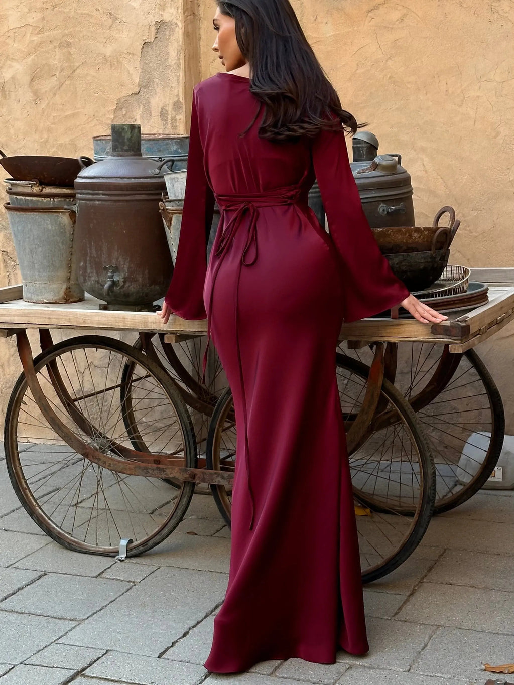 Rochie Maxi de Damă cu Mâneci Flare și Croială Fluidă | M&R - 2 - Modariox