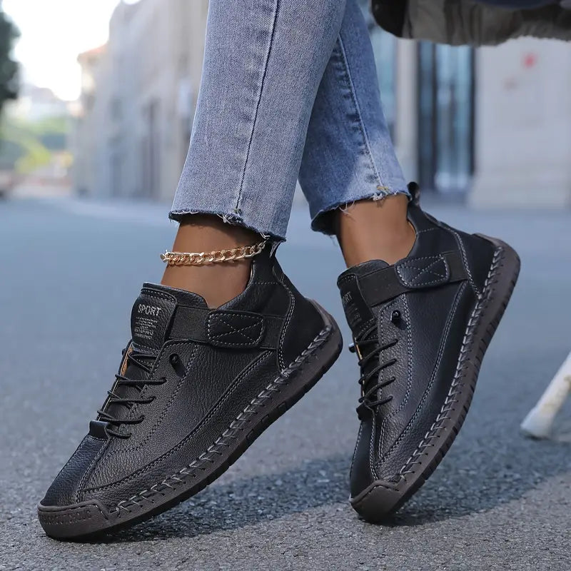 Sneakersi damă sportivi cu design modern și detalii elegante - 4 - Modariox